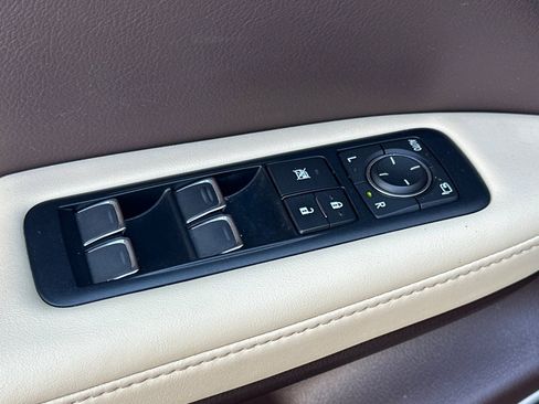 Used 2019 Lexus RX 350L 350L Premium image 13