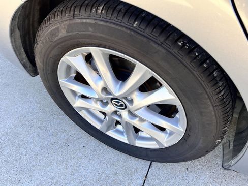 Used 2016 MAZDA MAZDA3 i Sport w/ Preferred Equipment Package image 14