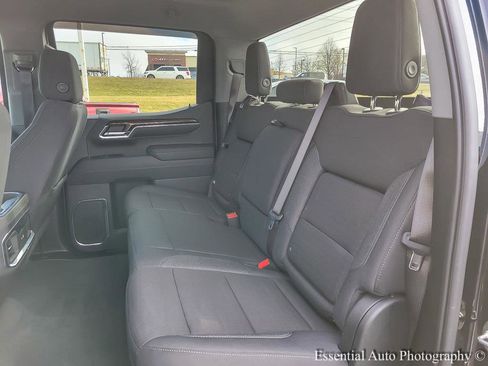 Used 2024 GMC Sierra 1500 Elevation w/ X31 Off-Road Package image 9