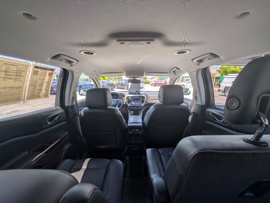 Used 2017 GMC Acadia SLT FWD image 48