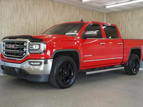 Used 2018 GMC Sierra 1500 SLT image 4