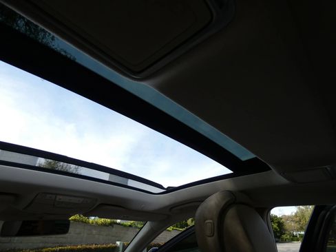 Used 2018 Mercedes-Benz S 560 Sedan image 48