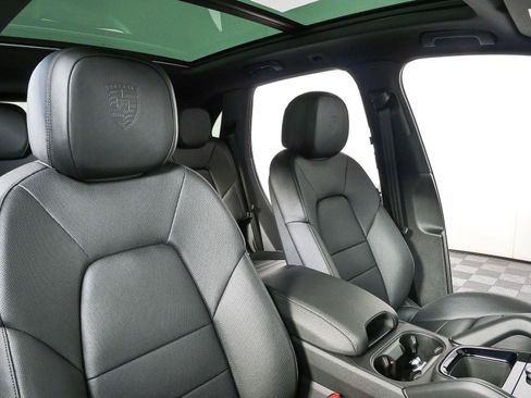 New 2026 Porsche Cayenne AWD/4WD image 24