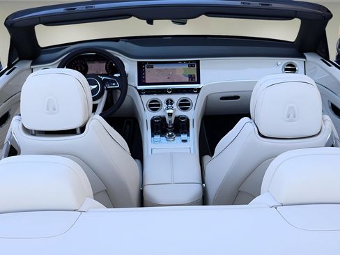 Used 2026 Bentley Continental GTC AWD/4WD image 18