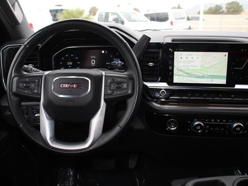 Used 2023 GMC Sierra 1500 Elevation AWD/4WD image 17