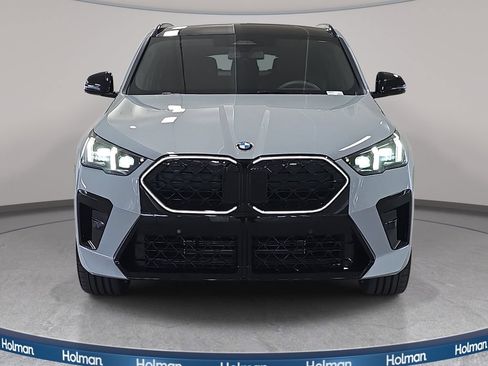 New 2026 BMW X2 xDrive28i w/ Technology Package AWD/4WD image 2