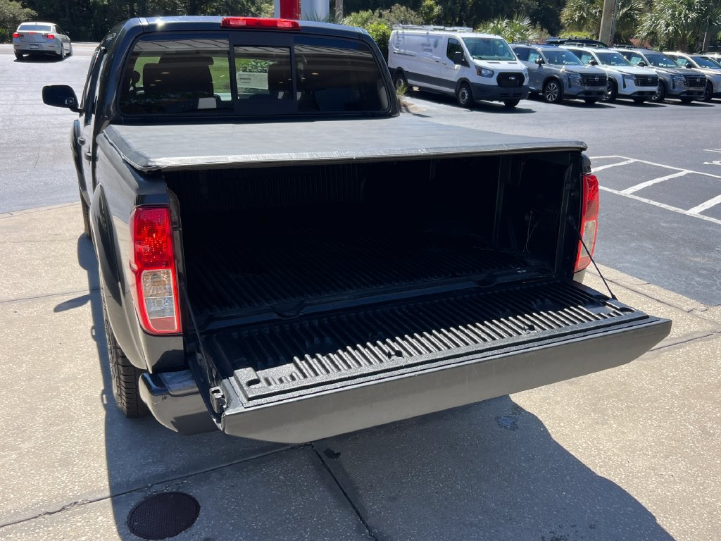 Used 2014 Nissan Frontier Desert Runner RWD image 21