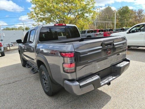 New 2026 Nissan Frontier PRO-4X w/ Pro-4x Convenience Package image 8