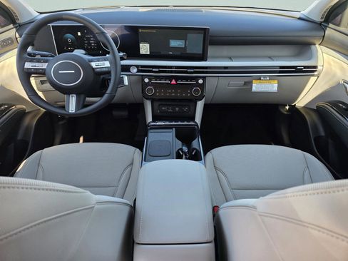 New 2026 Hyundai Tucson Limited image 8