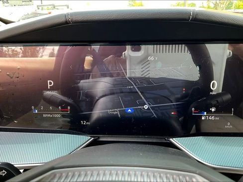 Used 2025 Nissan Murano Platinum w/ Cargo Package image 18