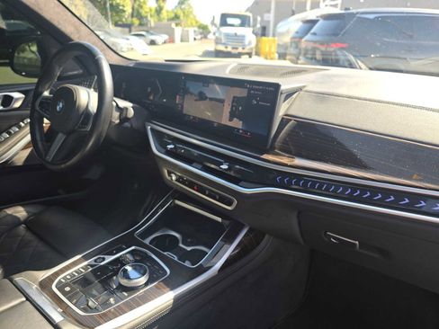 Used 2023 BMW X7 xDrive40i w/ Executive Package AWD/4WD image 11