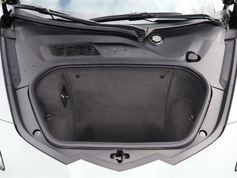 Used 2024 Chevrolet Corvette Stingray Premium Conv w/ Battery Protection Package RWD image 11