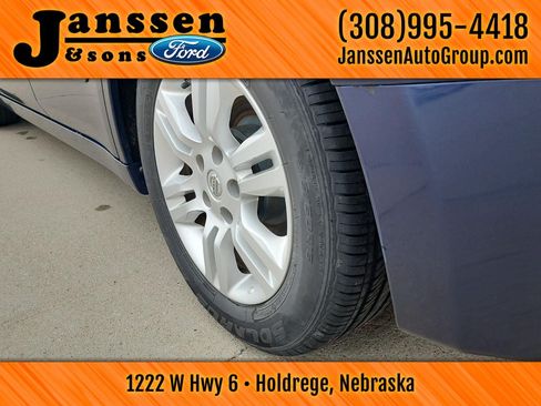 Used 2010 Nissan Altima 2.5 S w/ Convenience Pkg FWD image 12