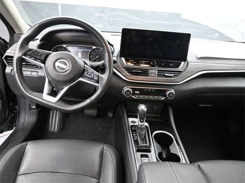 Used 2024 Nissan Altima 2.5 SL image 10