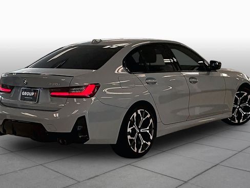 Used 2025 BMW 330i Sedan w/ M Sport Package RWD image 11