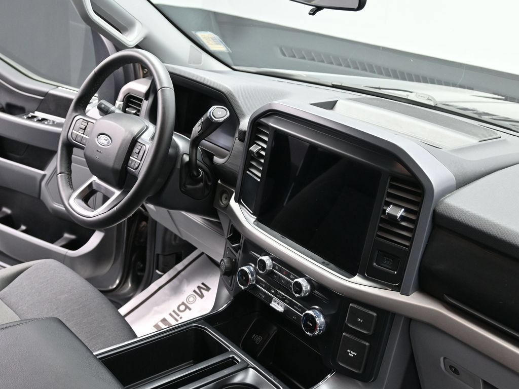 Used 2025 Ford F150 XLT w/ Equipment Group 301A Standard AWD/4WD image 18
