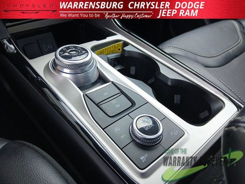 Used 2024 Ford Explorer ST w/ Equipment Group 401A AWD/4WD image 28