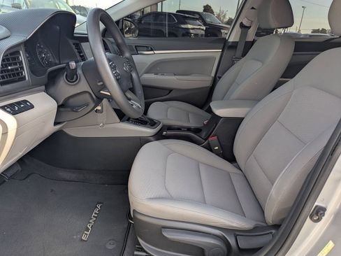 Used 2020 Hyundai Elantra SEL w/ Convenience Package (C2) image 19