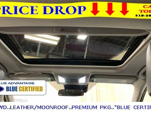 Used 2022 Toyota RAV4 XLE Premium image 25