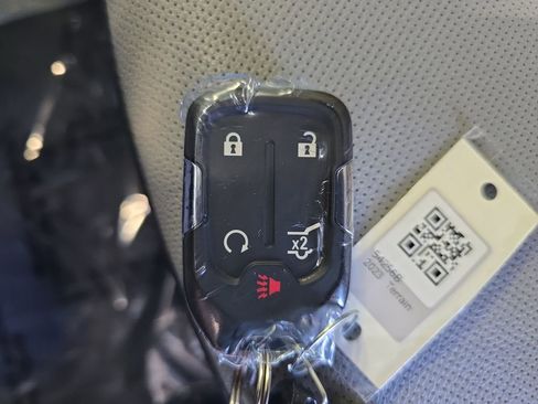 Used 2023 GMC Terrain SLT w/ Infotainment Package II FWD image 37