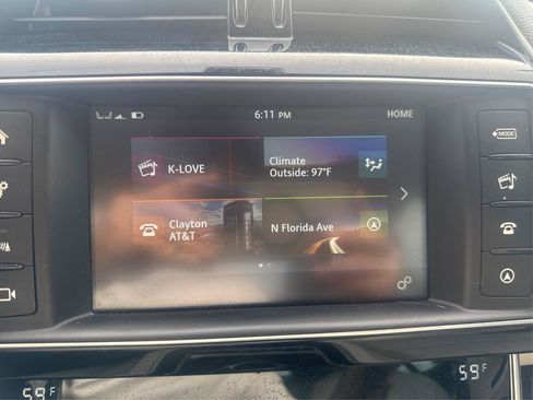 Used 2017 Jaguar XE Prestige RWD image 12