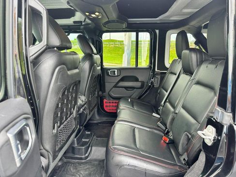 Used 2020 Jeep Wrangler Unlimited Rubicon AWD/4WD image 10