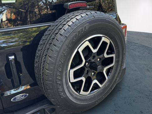 Used 2023 Ford Bronco Outer Banks image 20
