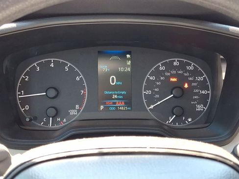 Used 2025 Toyota Corolla LE FWD image 17
