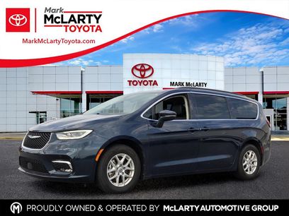 Used 2022 Chrysler Pacifica Touring-L
