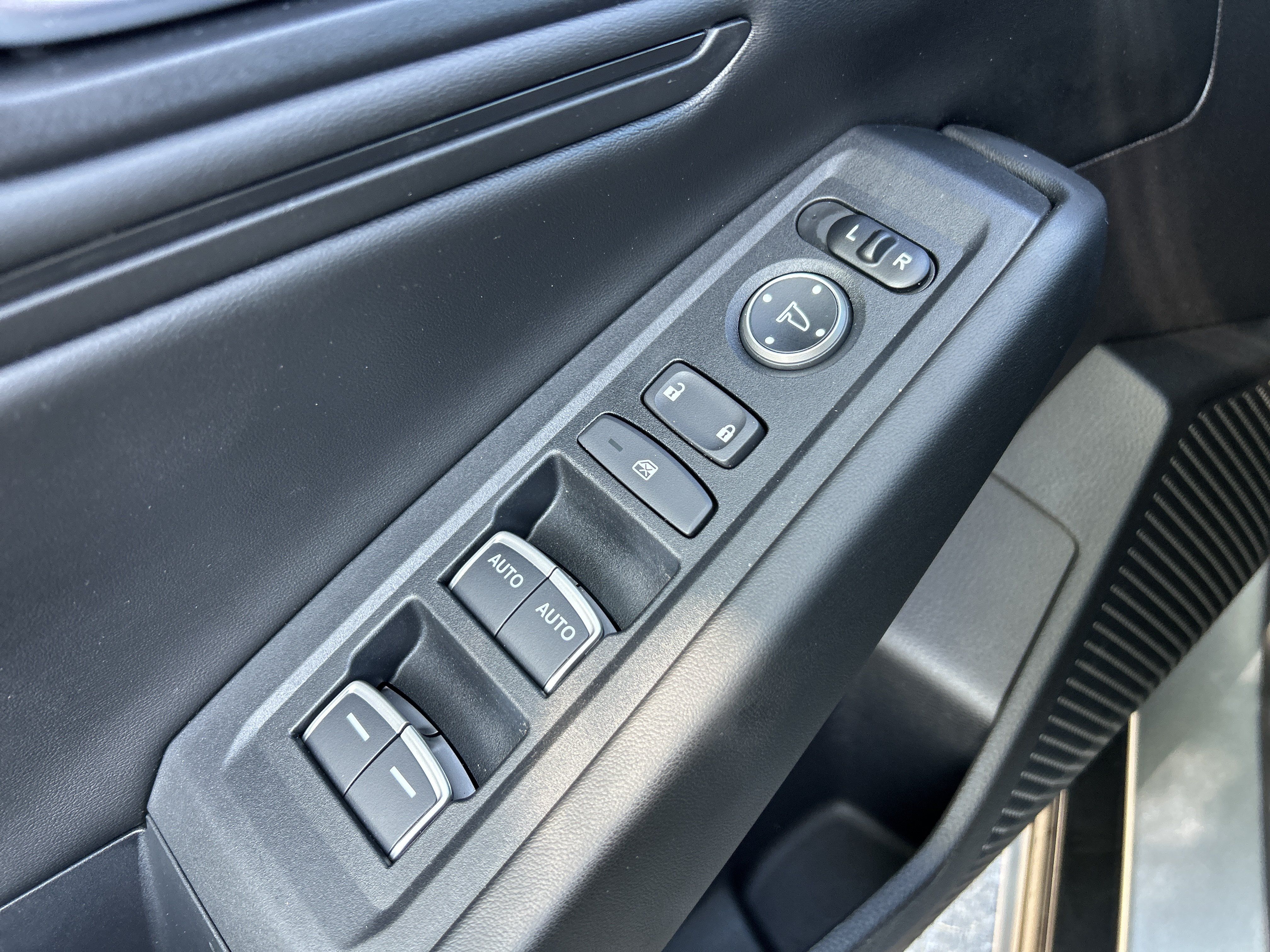Used 2025 Honda Accord SE image 23