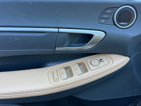 Used 2025 Hyundai Sonata Limited image 11
