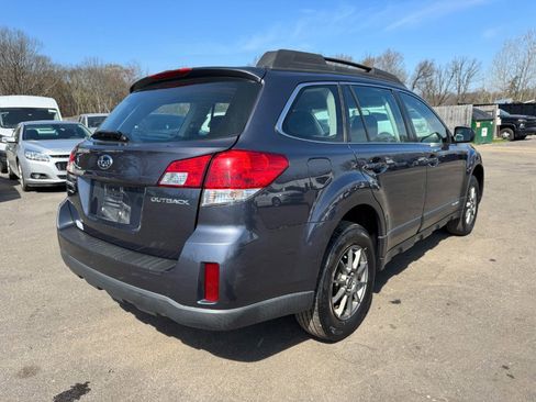 Used 2014 Subaru Outback 2.5i AWD/4WD image 5