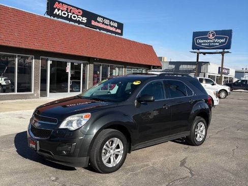 Used 2014 Chevrolet Equinox LT w/ Driver Convenience Package image 2