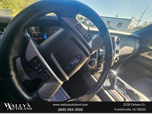 Used 2017 Ford Expedition Limited w/ Equipment Group 301A AWD/4WD image 35