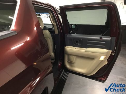 Used 2012 Honda Ridgeline RTS image 32