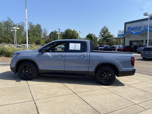 Used 2026 Honda Ridgeline Black Edition image 7