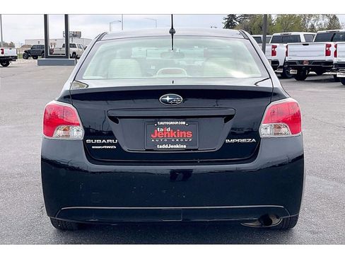 Used 2013 Subaru Impreza 2.0i Premium AWD/4WD image 4