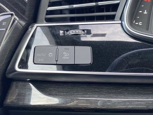 Used 2023 Audi Q7 2.0T Premium Plus w/ Premium Plus Package image 15