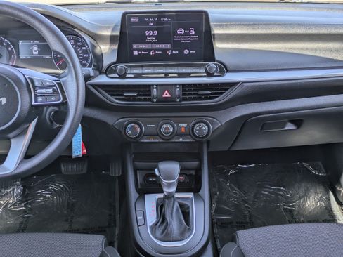 Certified 2024 Kia Forte LXS FWD image 16