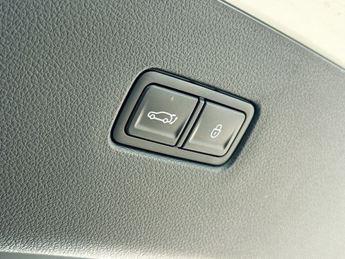 Used 2025 Genesis GV80 3.5T AWD/4WD image 35