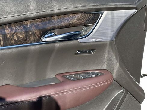 Used 2020 Cadillac XT6 Premium Luxury image 13