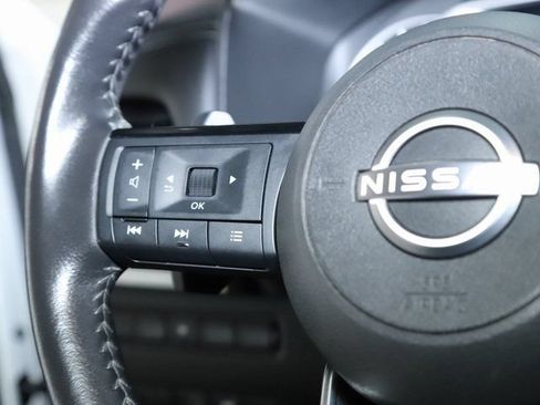 Used 2023 Nissan Rogue SV w/ SV Premium B Package AWD/4WD image 24
