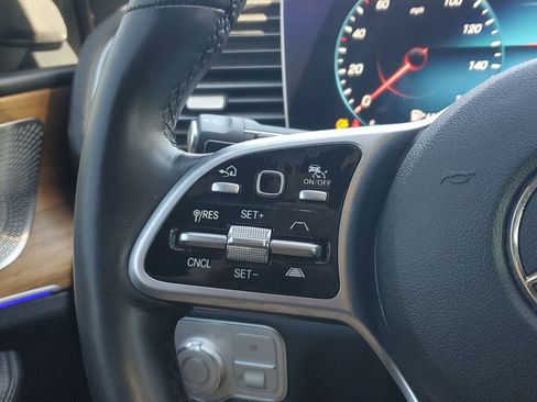 Used 2022 Mercedes-Benz GLE 350 4MATIC image 25