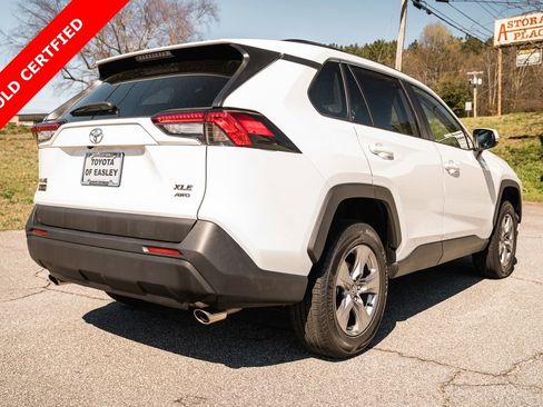 Certified 2024 Toyota RAV4 XLE AWD/4WD image 8