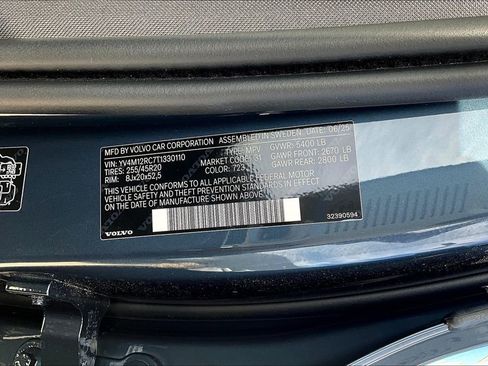 New 2026 Volvo XC60 B5 Plus w/ Climate Package image 21