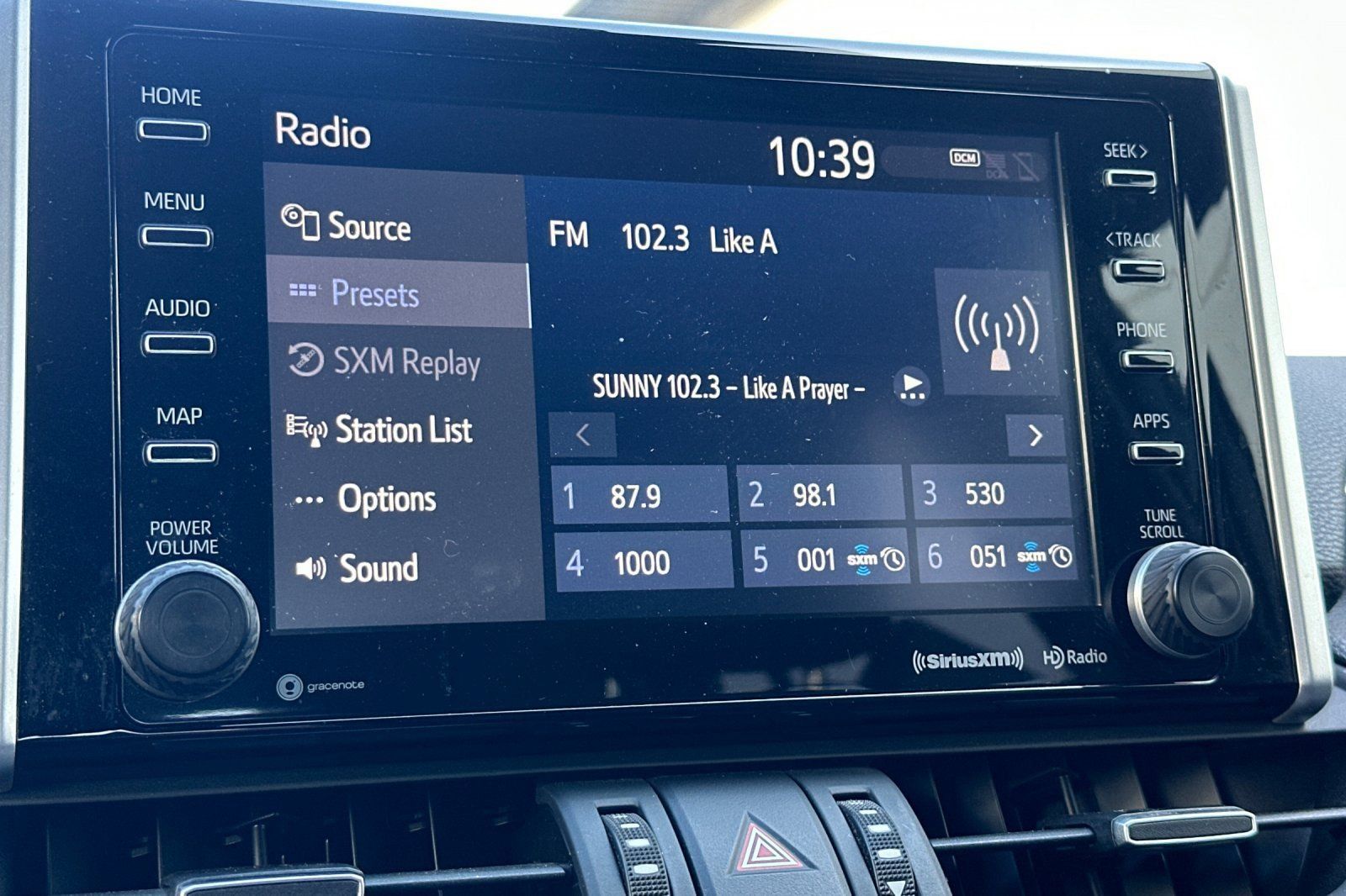 Used 2019 Toyota RAV4 XSE w/ Carpet Mat Package AWD/4WD image 26