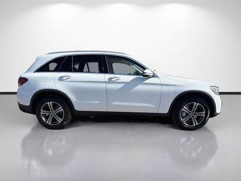 Used 2020 Mercedes-Benz GLC 300 4MATIC w/ Multimedia Package image 2