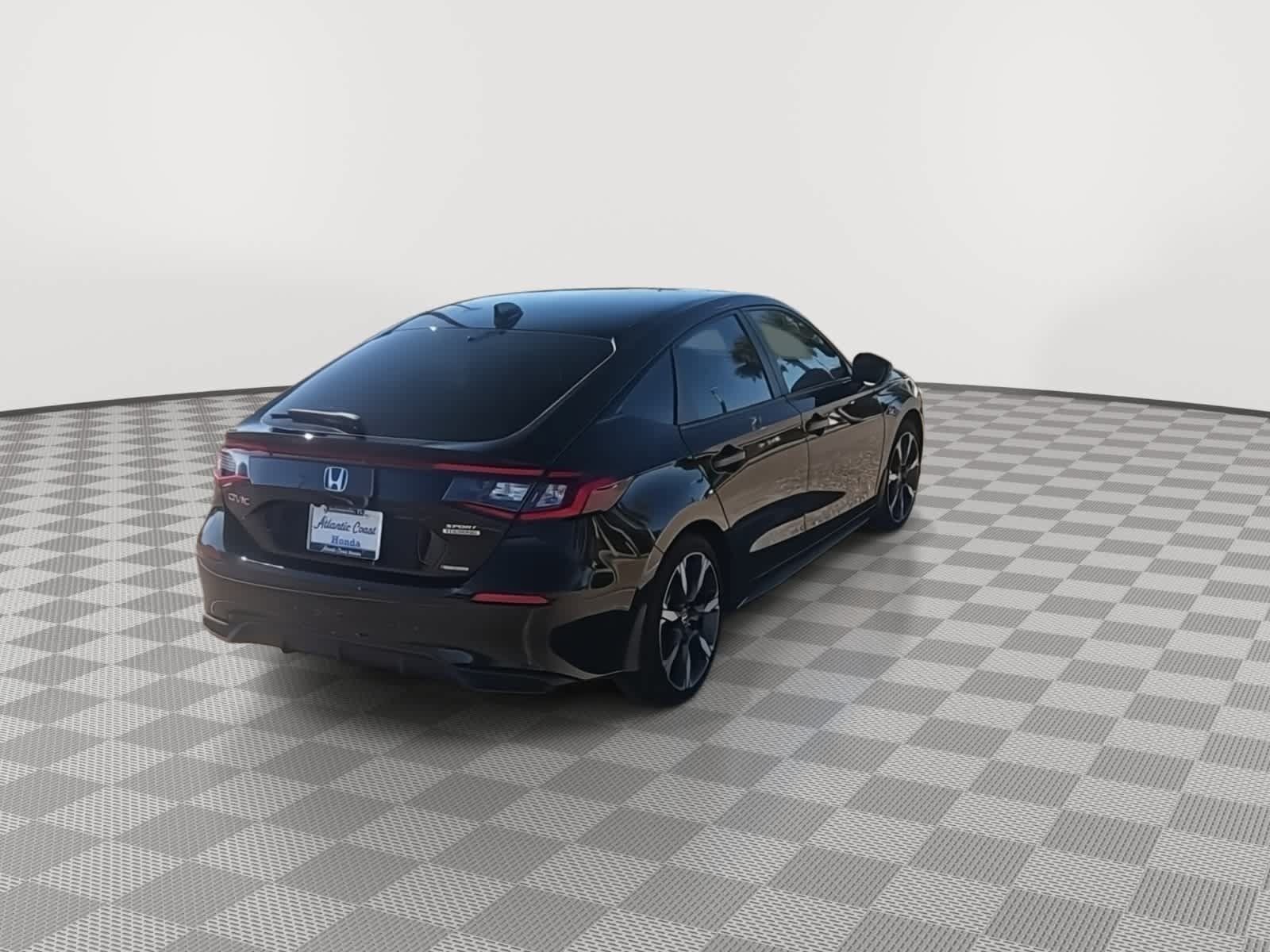 Used 2025 Honda Civic Sport Touring image 8