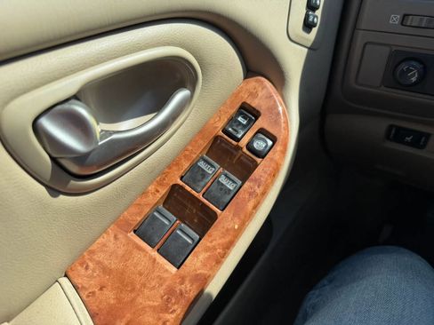 Used 2004 INFINITI I35 Base 4dr Sedan image 26