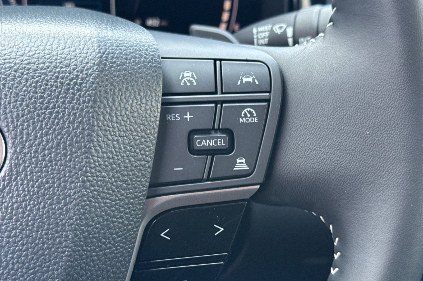 Used 2026 Toyota Camry SE w/ Convenience Package FWD image 30